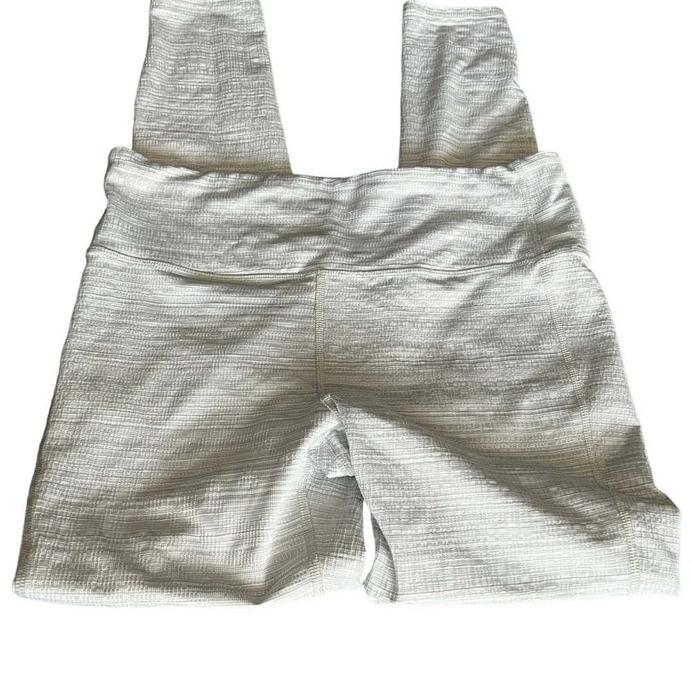 Athleta Jacquard gray and white Highwaisted  Leggings size L - Picture 5 of 7